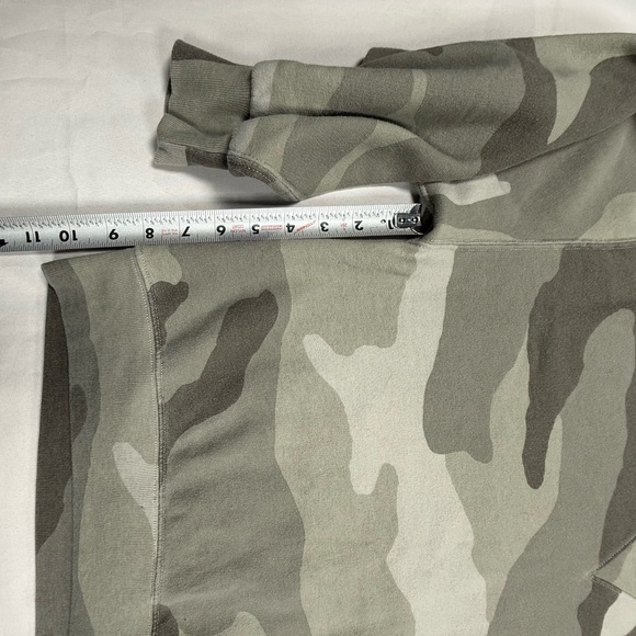 Abercrombie & Fitch Soft A&F Collection Gray and Olive Camo Crew Sweatshirt - Picture 11 of 12
